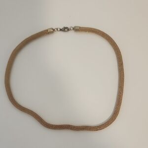 Elegant Gold Mesh Necklace
